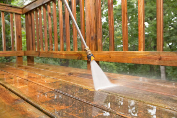 Best Sidewalk and Walkway Cleaning  in Coburg, OR
